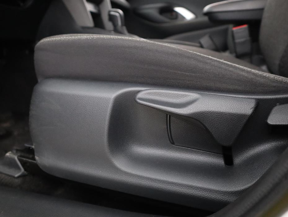 TOYOTA Yaris Cross 2022