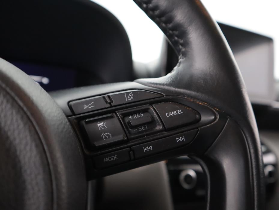 TOYOTA Yaris Cross 2022