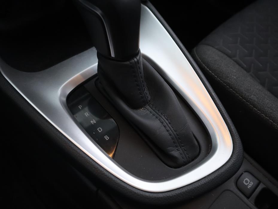 TOYOTA Yaris Cross 2022