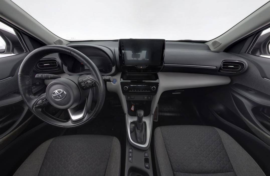 TOYOTA Yaris Cross 2022
