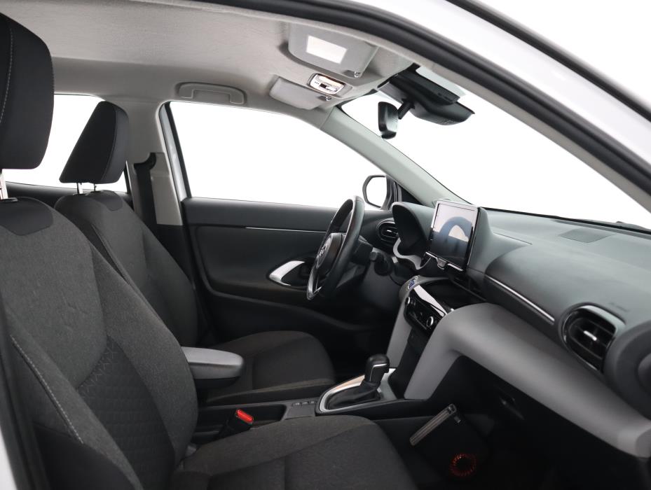 TOYOTA Yaris Cross 2022