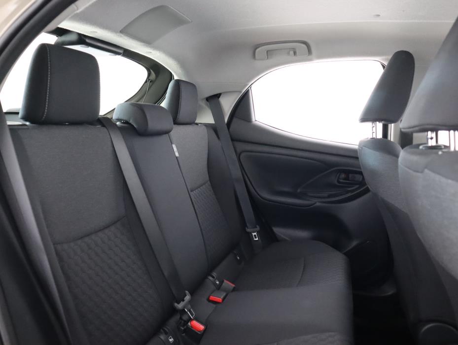 TOYOTA Yaris 2023