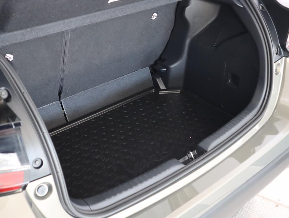 TOYOTA Yaris 2023