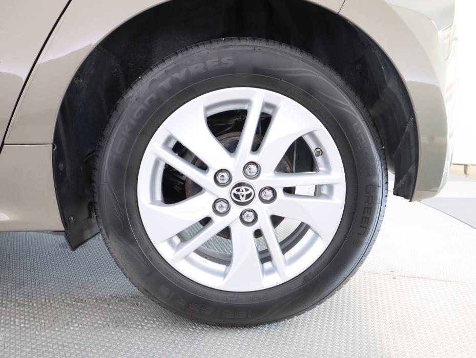 TOYOTA Yaris 2023