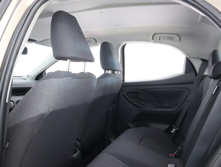 TOYOTA Yaris 2023