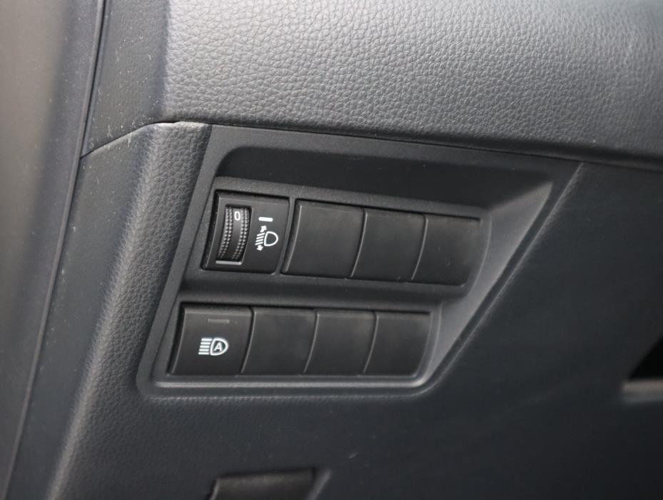 TOYOTA Yaris 2023