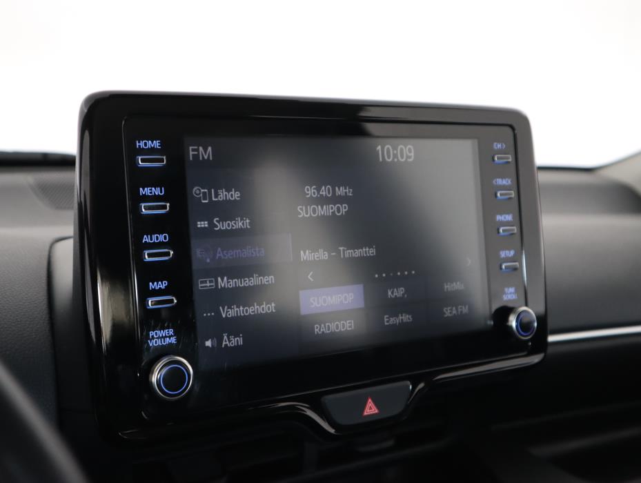 TOYOTA Yaris 2023