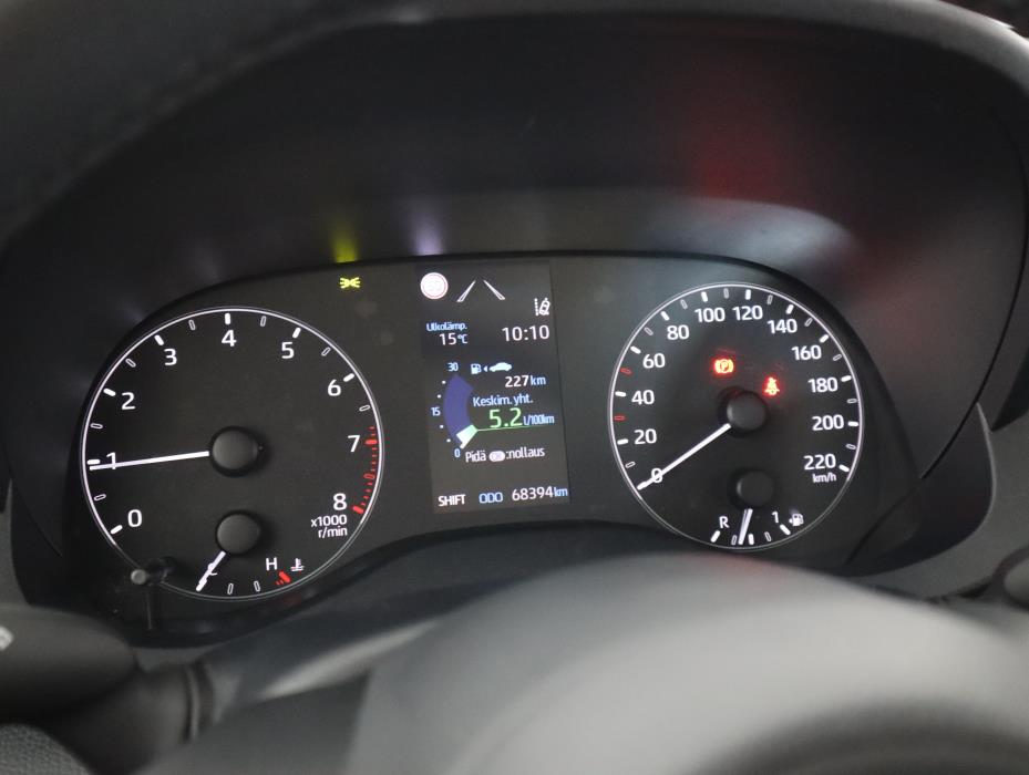 TOYOTA Yaris 2023