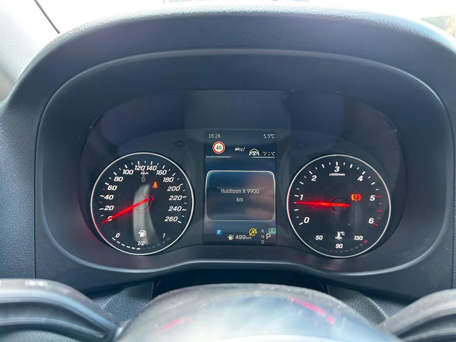 MERCEDES-BENZ VITO 2025