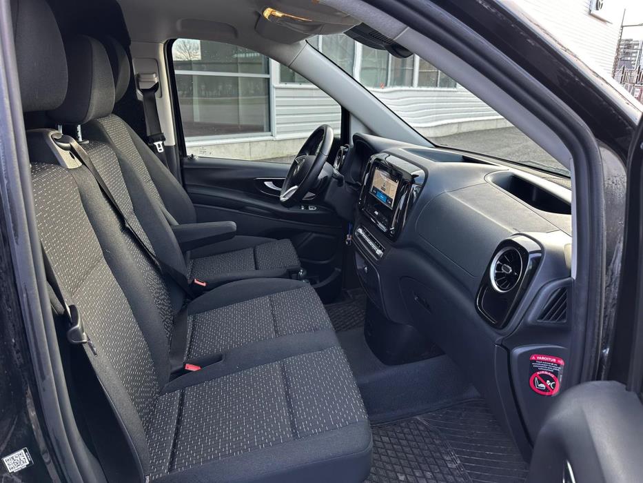 MERCEDES-BENZ VITO 2025