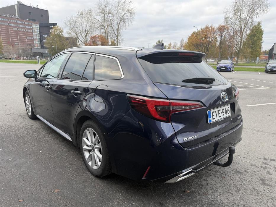TOYOTA Corolla 2024