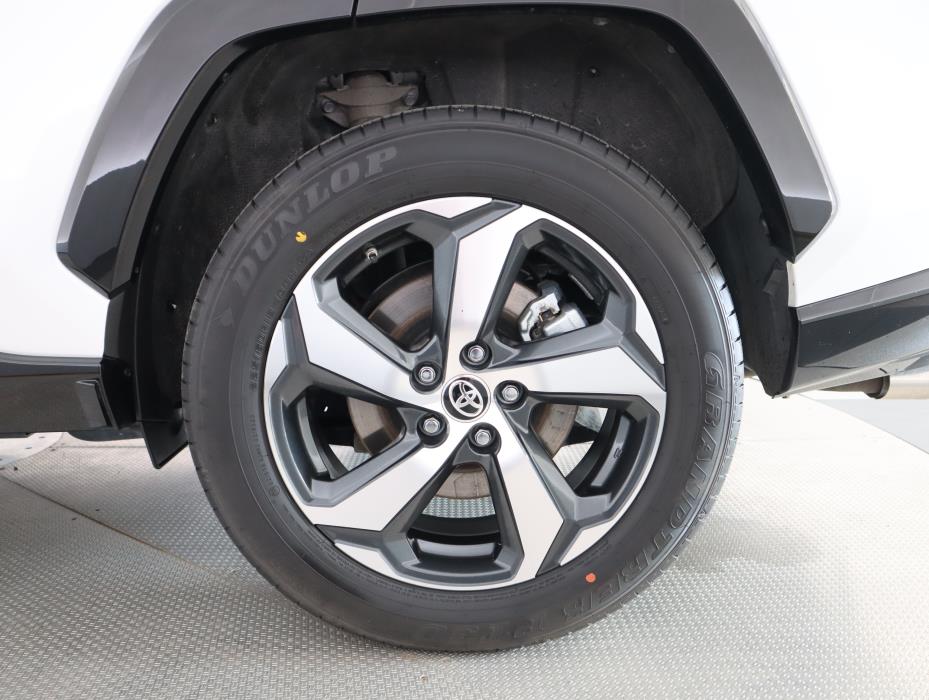 TOYOTA RAV4 Plug-in 2025