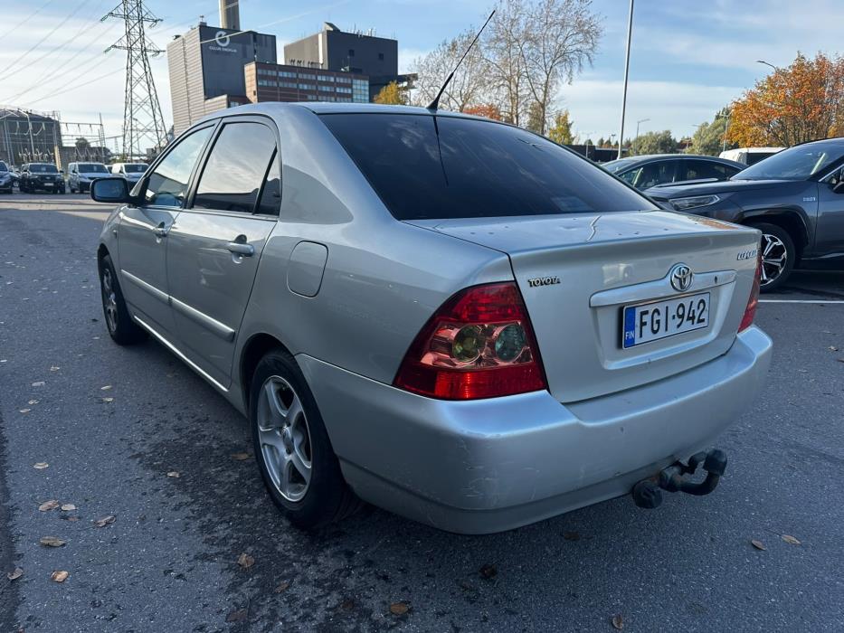 TOYOTA Corolla 2004