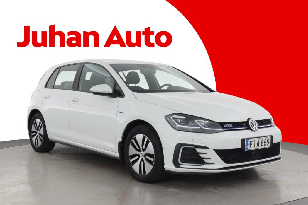 VOLKSWAGEN GOLF 2020