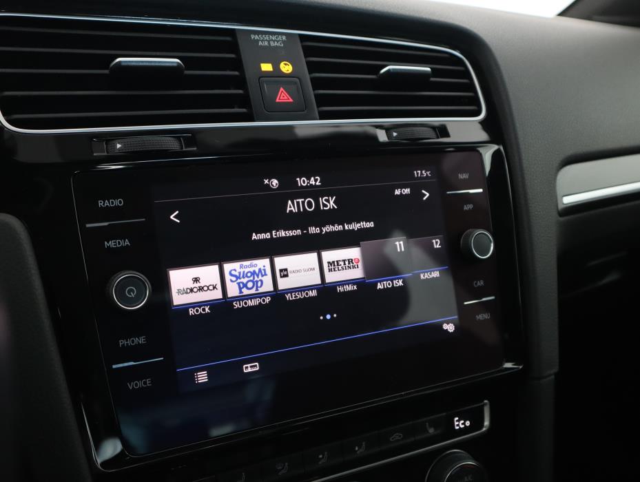 VOLKSWAGEN GOLF 2020