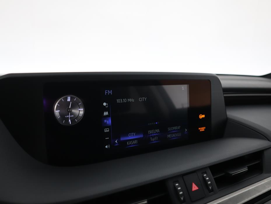 LEXUS ES 2020