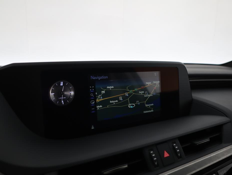 LEXUS ES 2020