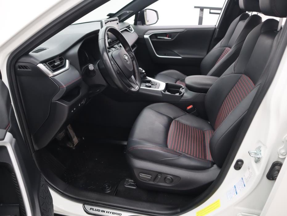 TOYOTA RAV4 Plug-in 2021