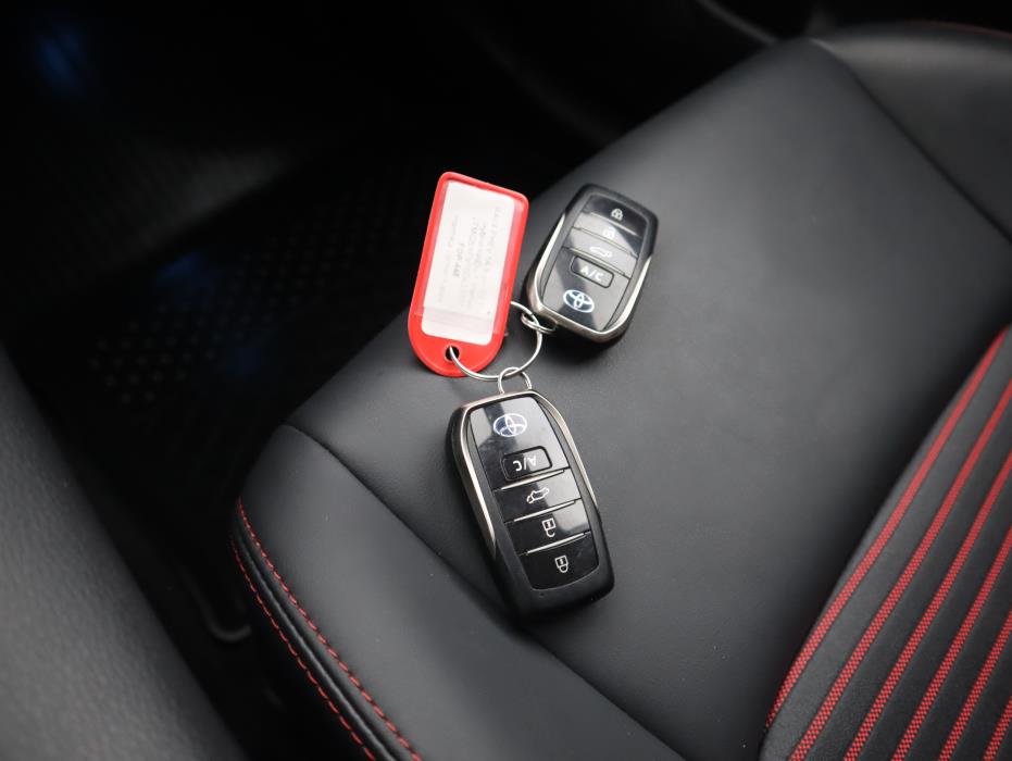 TOYOTA RAV4 Plug-in 2021