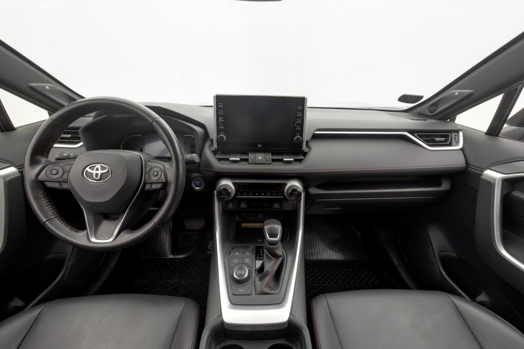 TOYOTA RAV4 Plug-in 2021