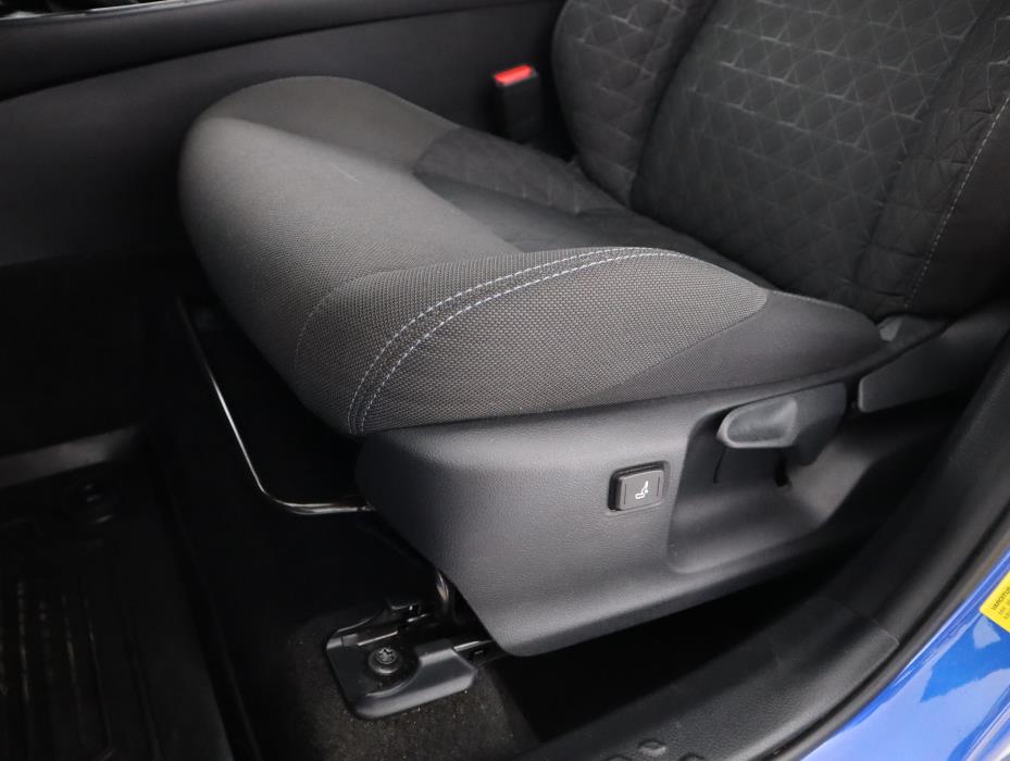 TOYOTA C-HR 2021