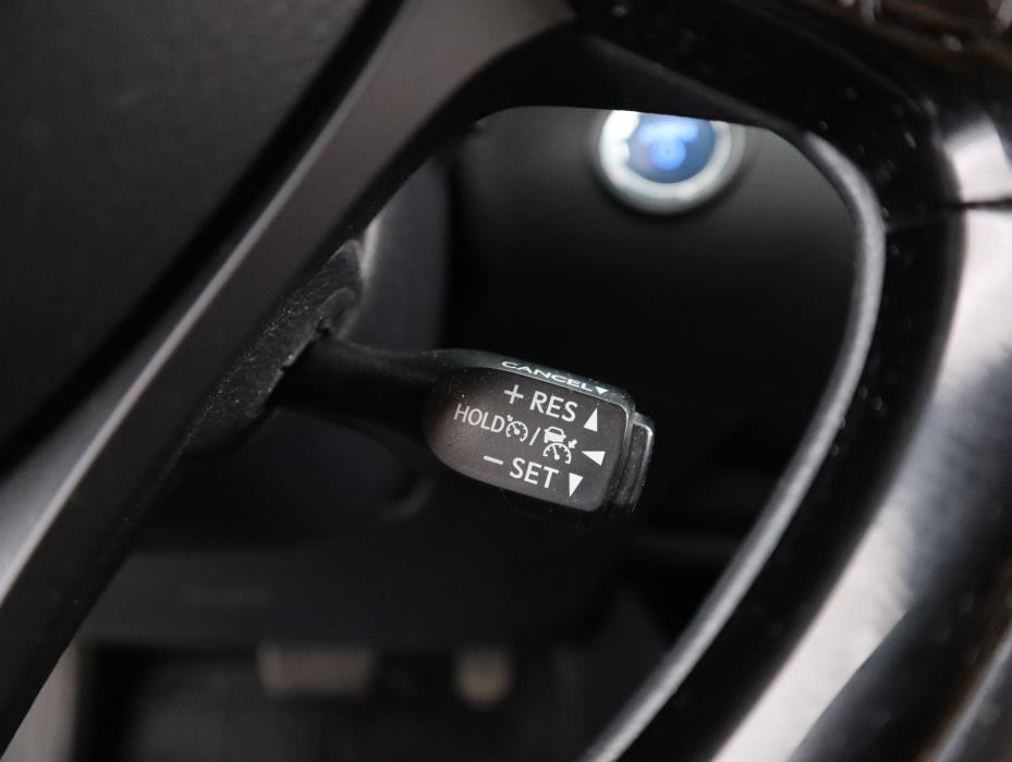 TOYOTA C-HR 2021