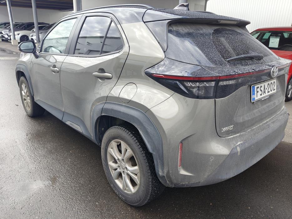 TOYOTA Yaris Cross 2024