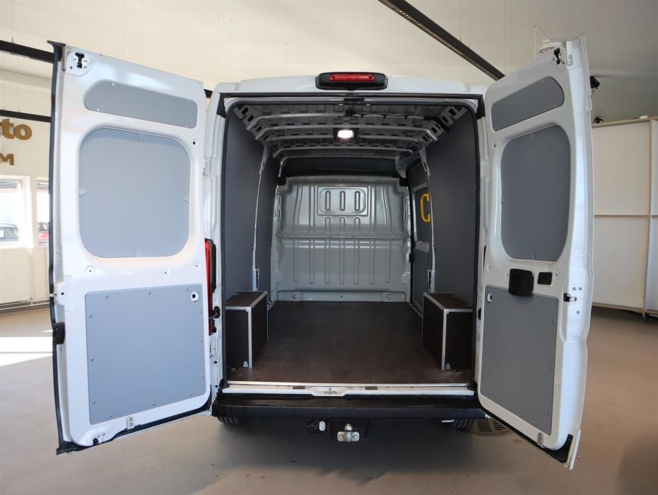 Toyota Proace MAX 2024