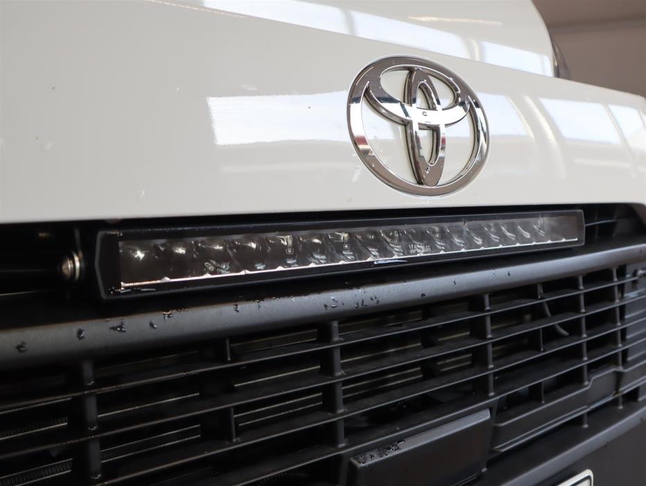 Toyota Proace MAX 2024