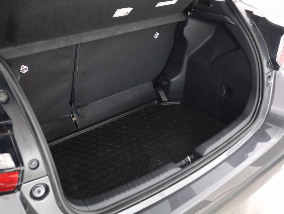 TOYOTA Yaris 2023