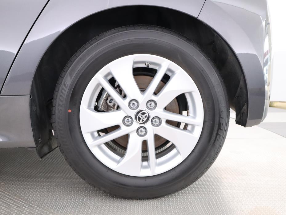 TOYOTA Yaris 2023