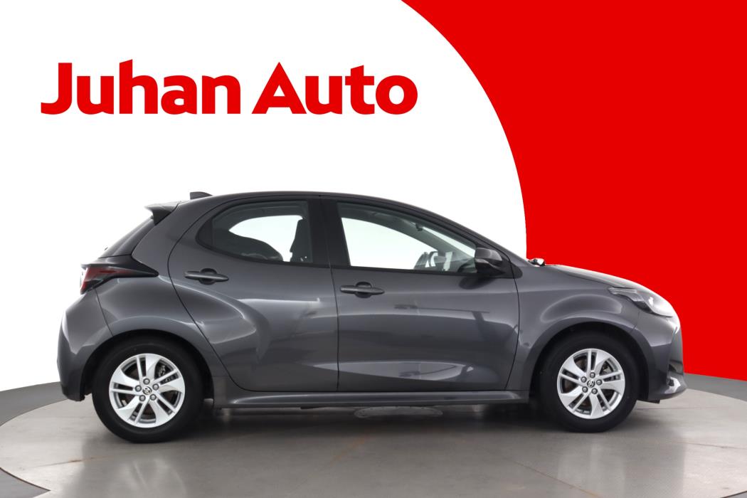 TOYOTA Yaris 2023