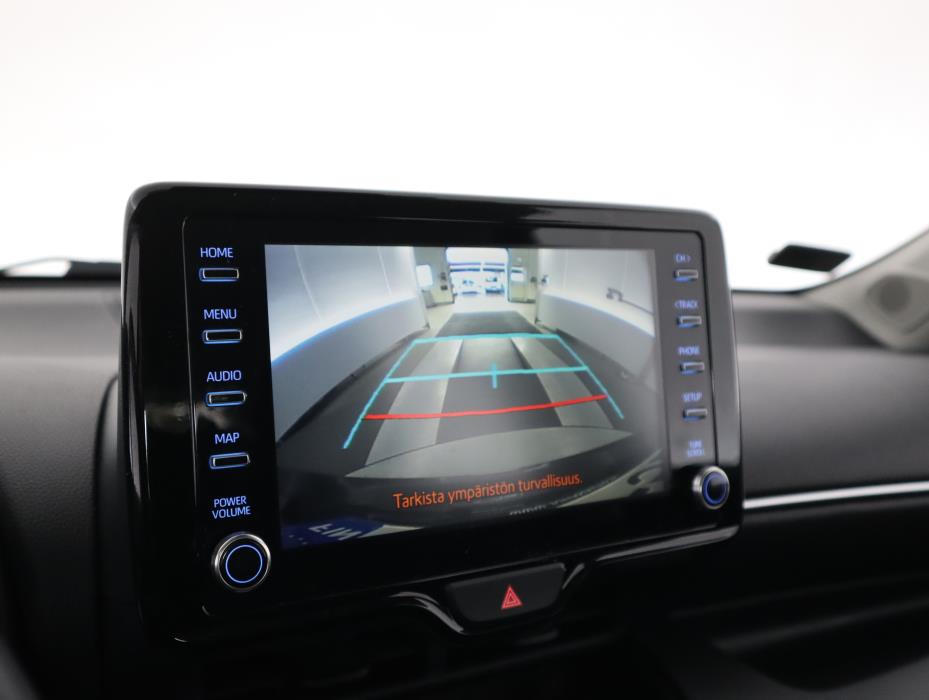 TOYOTA Yaris 2023