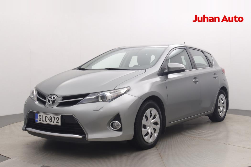 TOYOTA Auris 2014