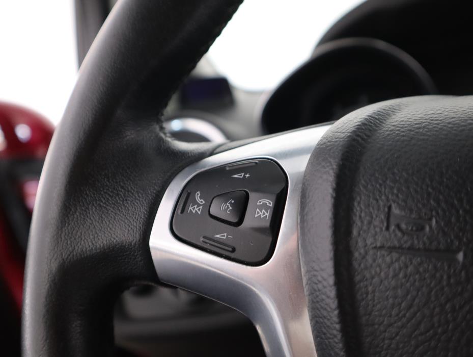 FORD FIESTA 2014
