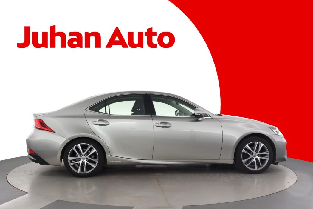 LEXUS IS 2017