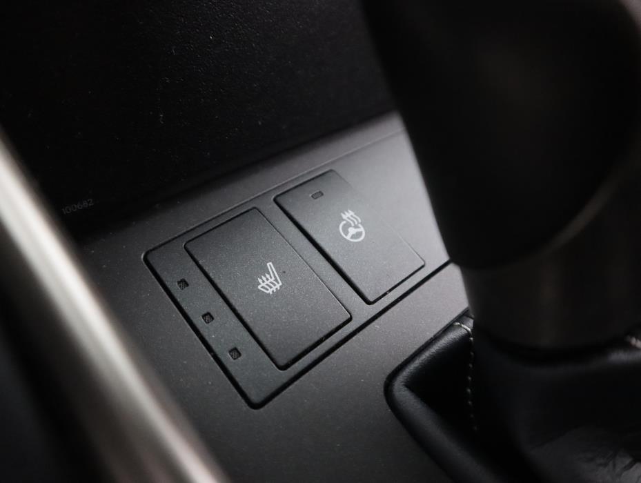 LEXUS IS 2017