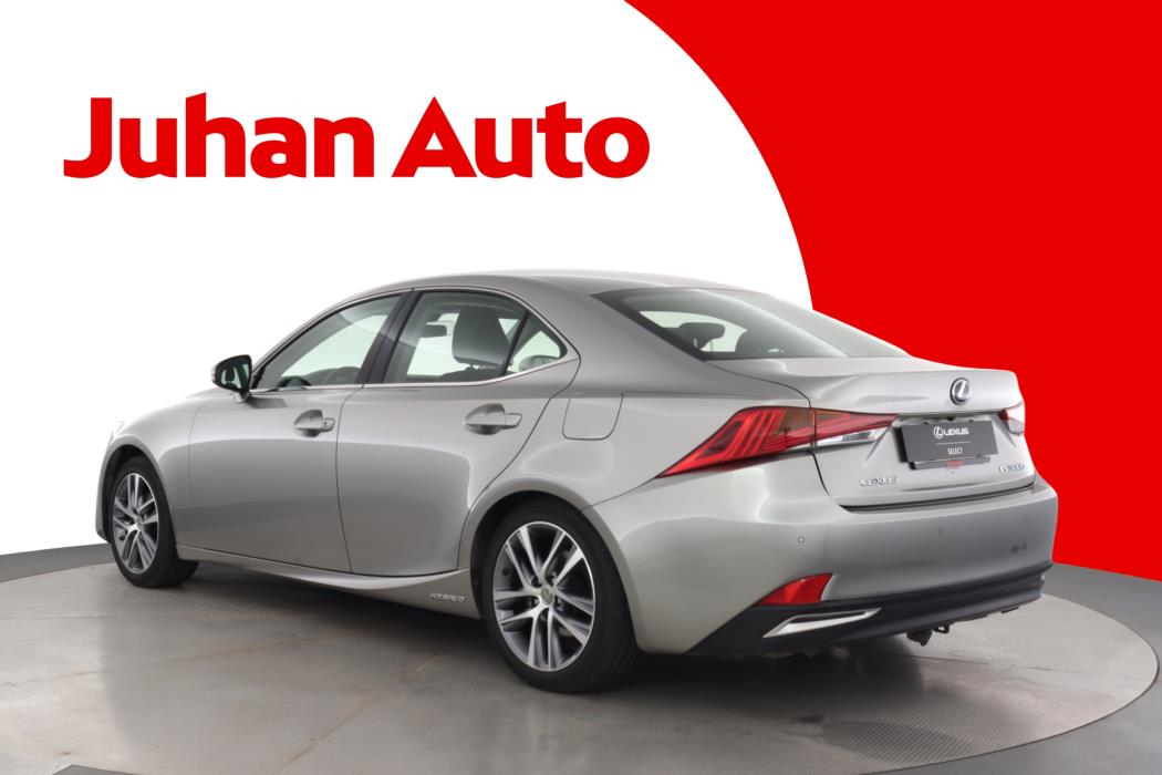 LEXUS IS 2017