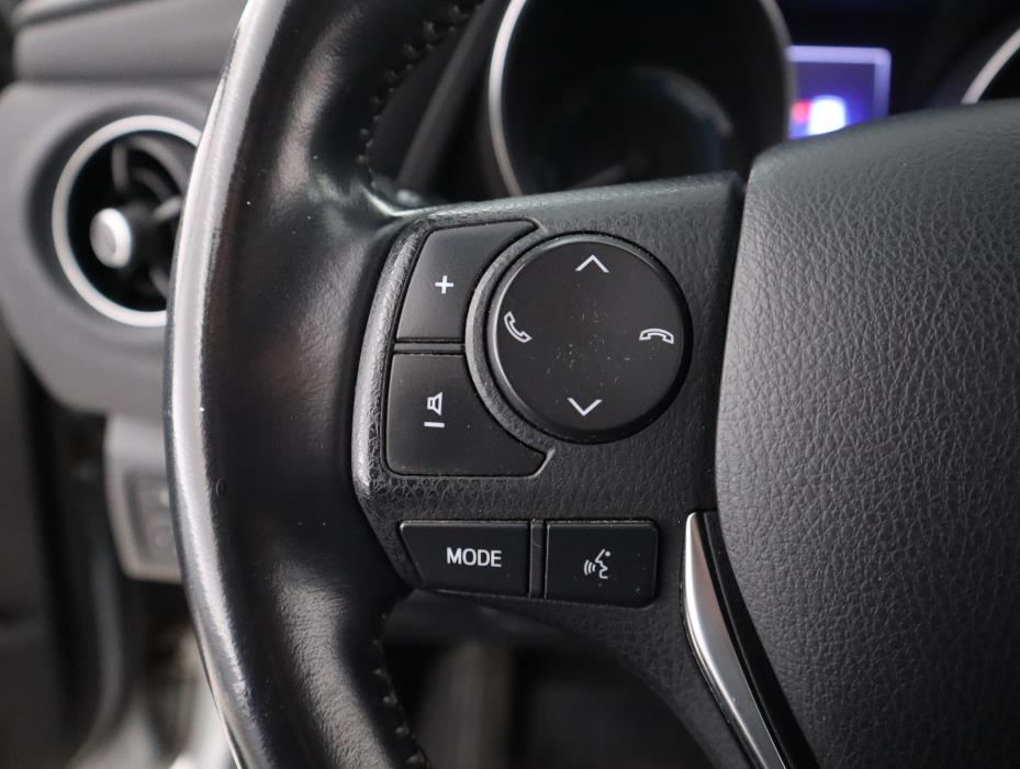 TOYOTA Auris 2018