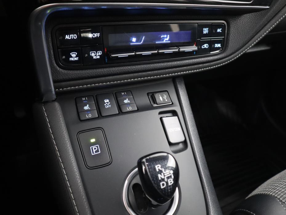 TOYOTA Auris 2018