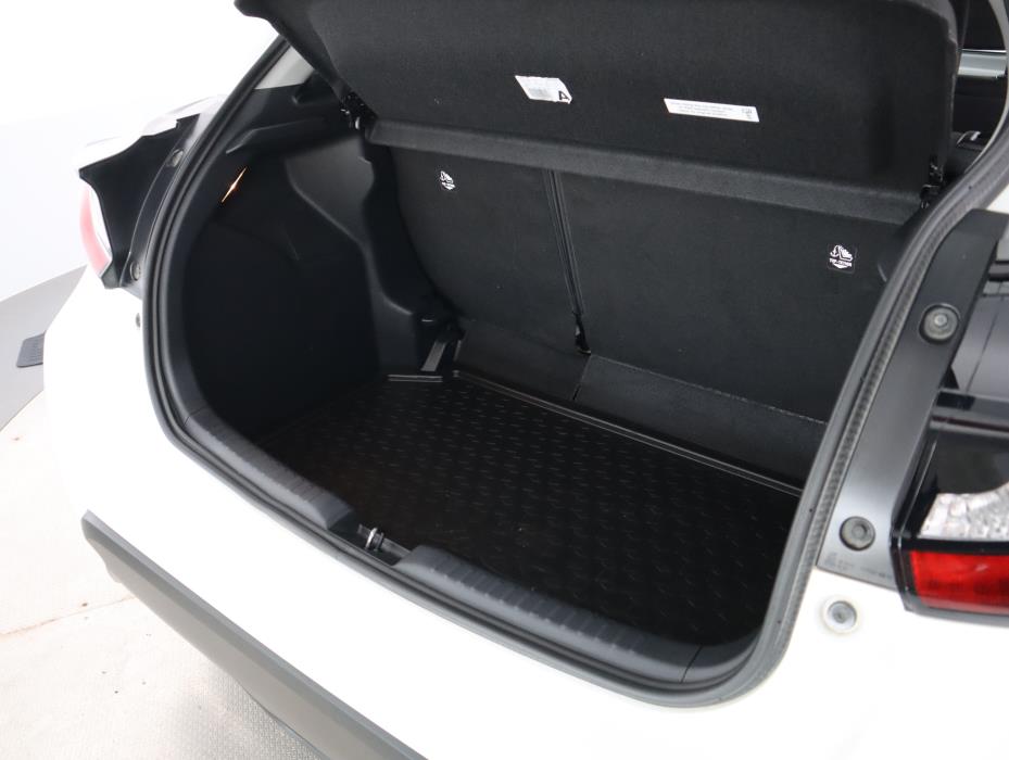 TOYOTA Yaris 2021