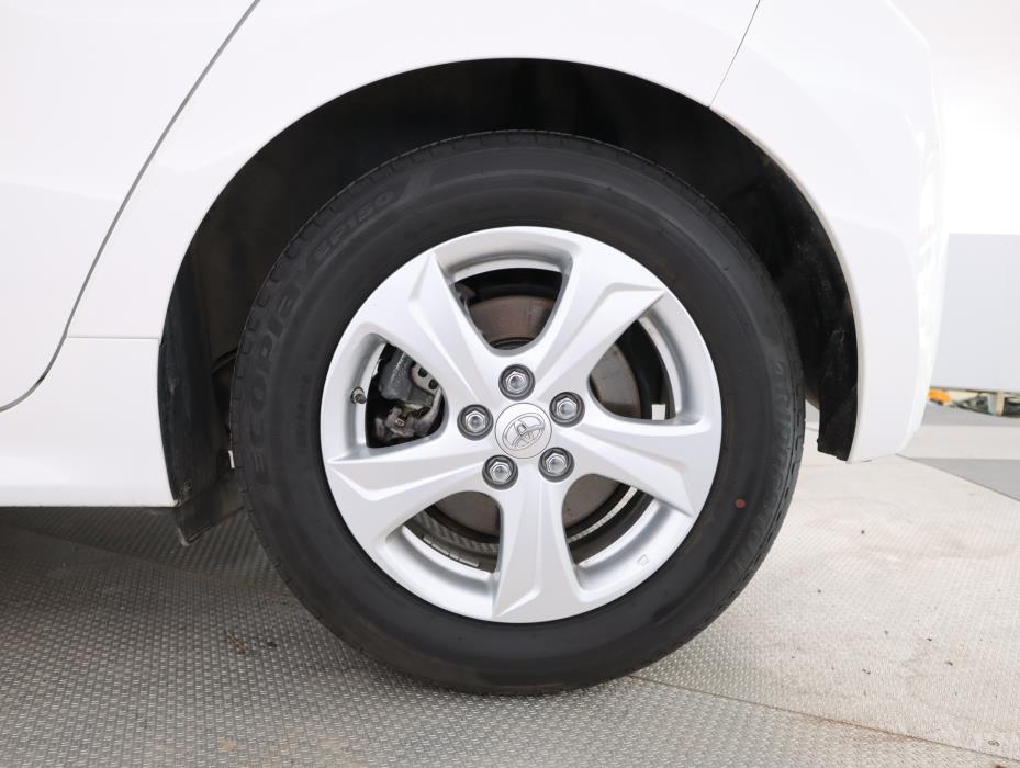 TOYOTA Yaris 2021