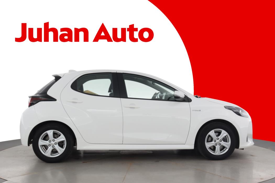TOYOTA Yaris 2021
