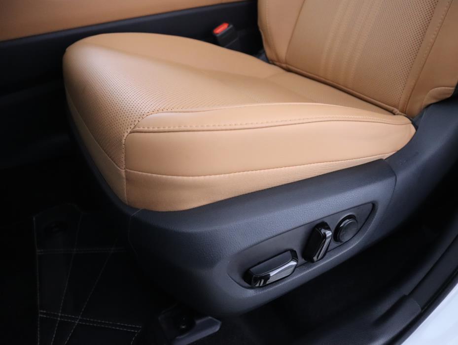 LEXUS NX 2025