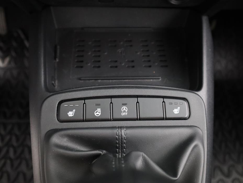 HYUNDAI i10 2021