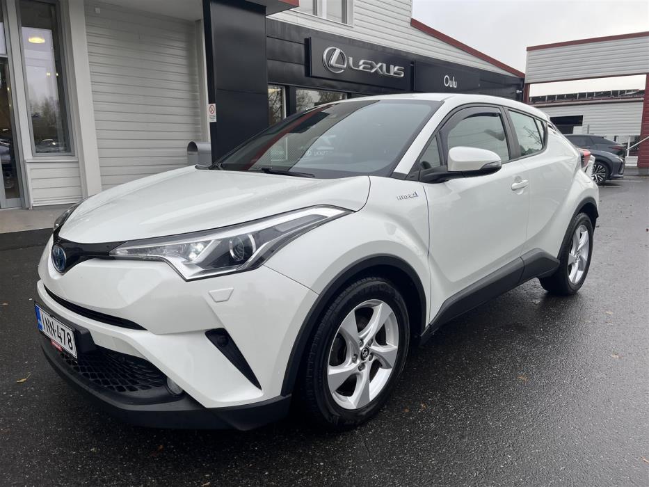 TOYOTA C-HR 2017