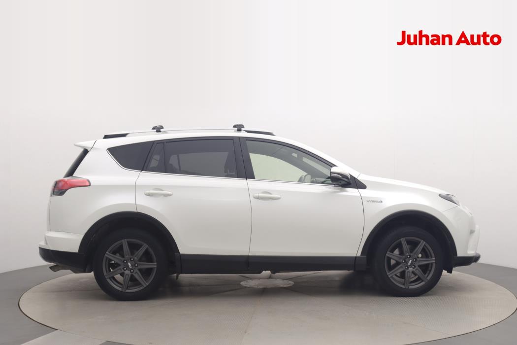 TOYOTA RAV4 2015