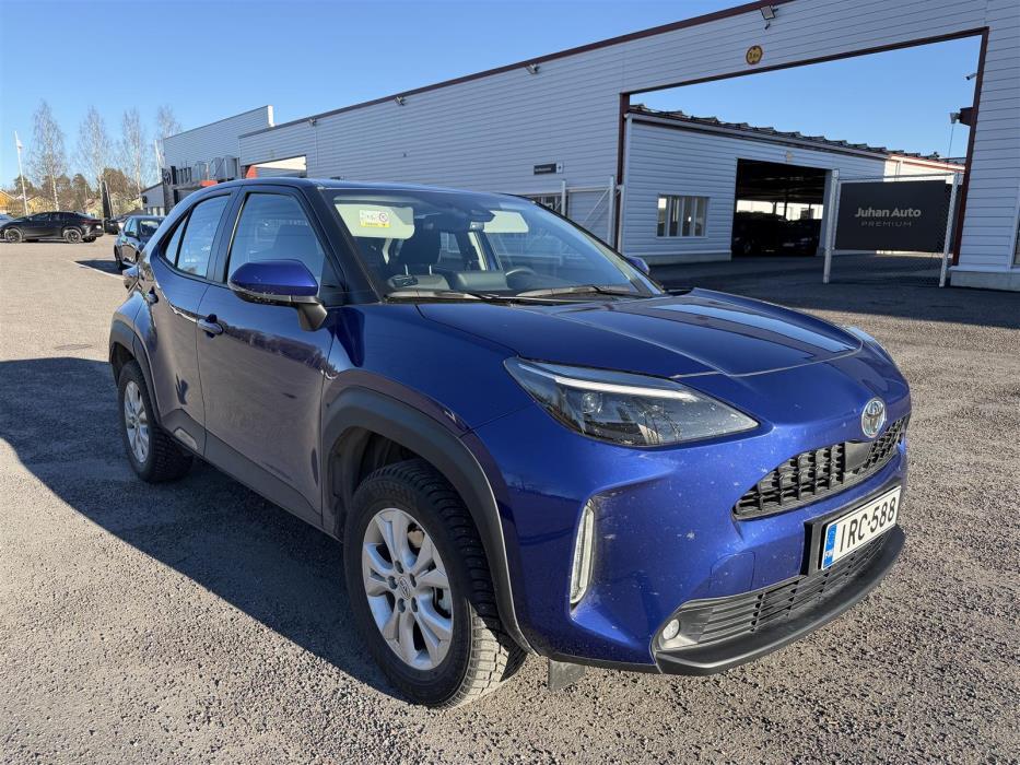 TOYOTA Yaris Cross 2023