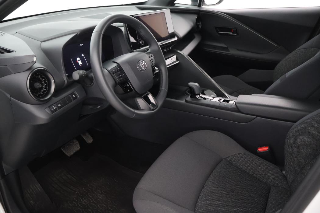 TOYOTA C-HR 2024