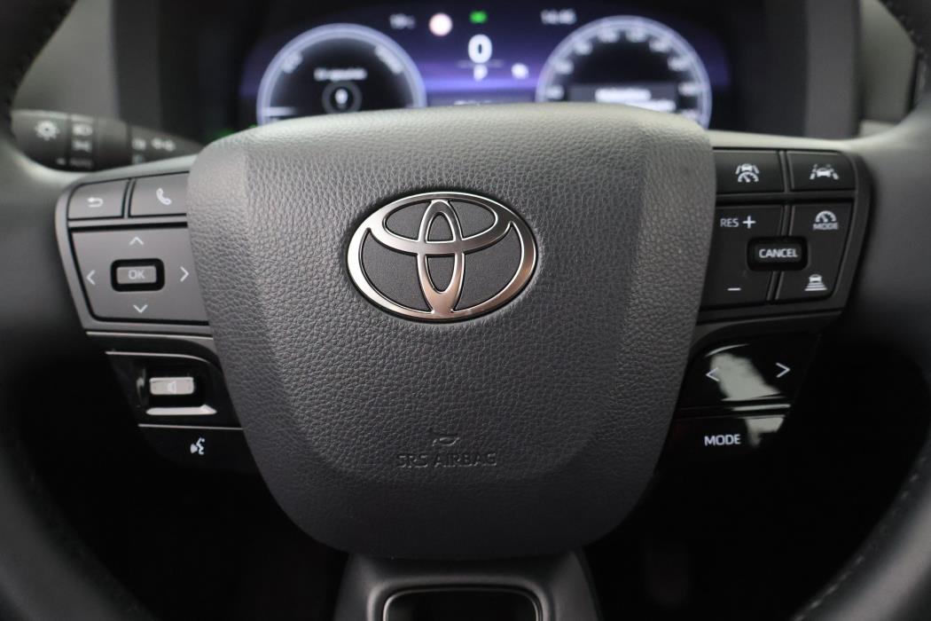 TOYOTA C-HR 2024